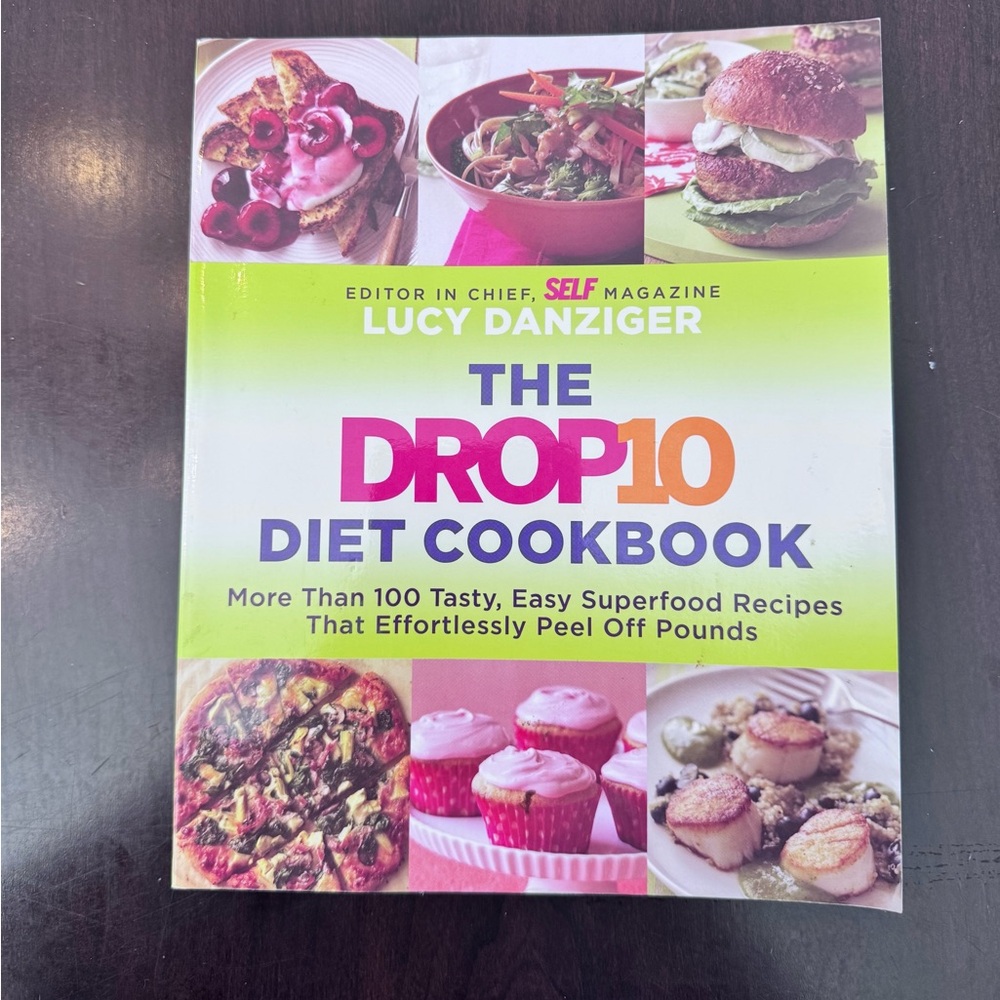 The Drop 10 Diet Cookbook by Lucy Danziger - paperback